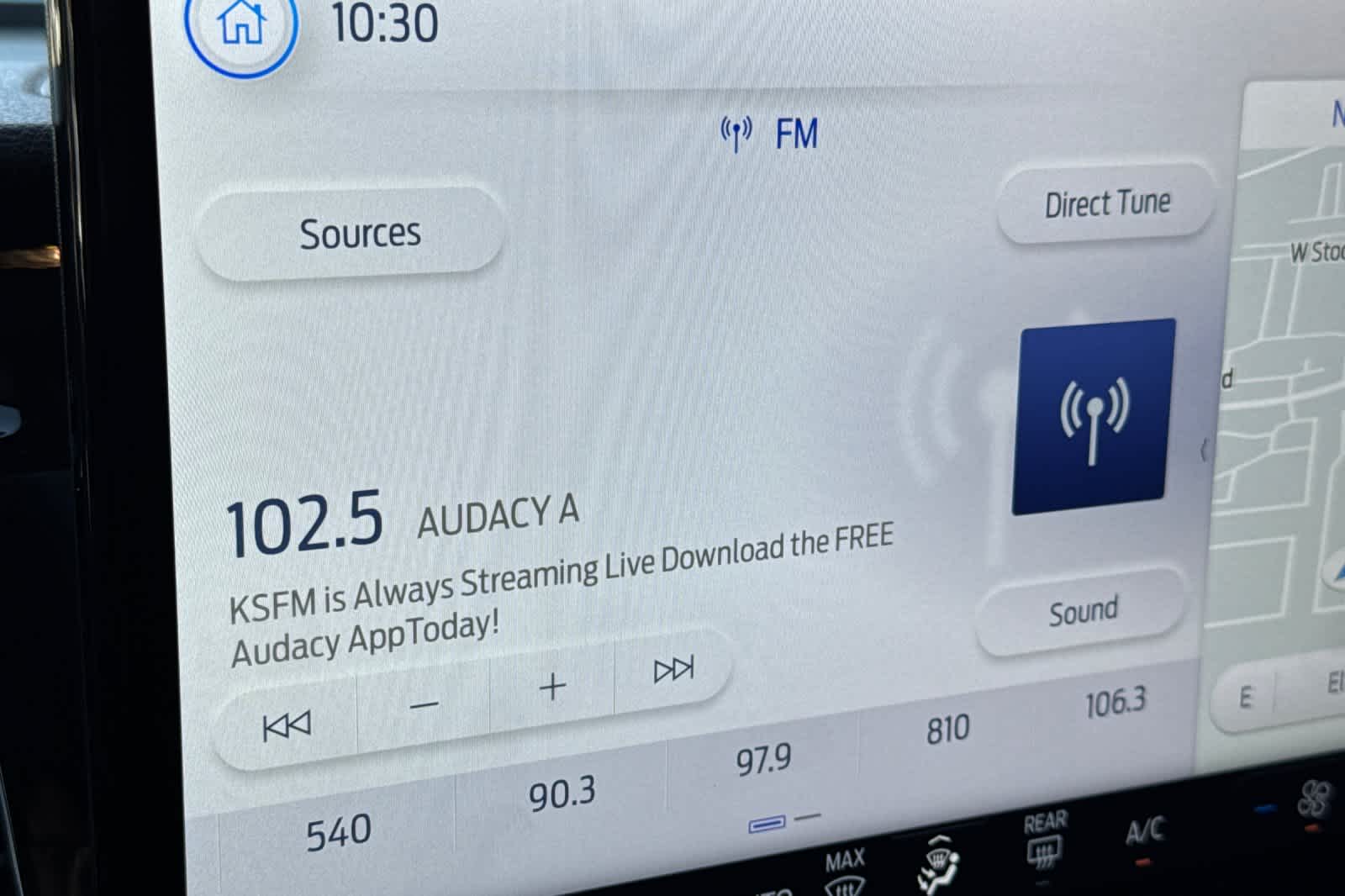 Thumbnail: 2024 Ford Econoline - 19