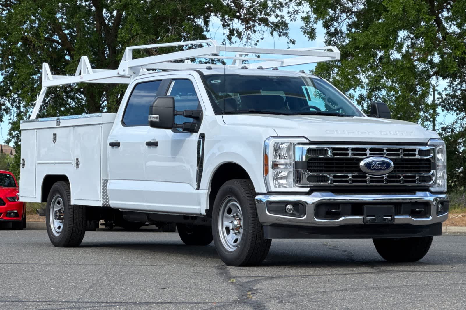 Thumbnail: 2026 Ford F-350 - 9