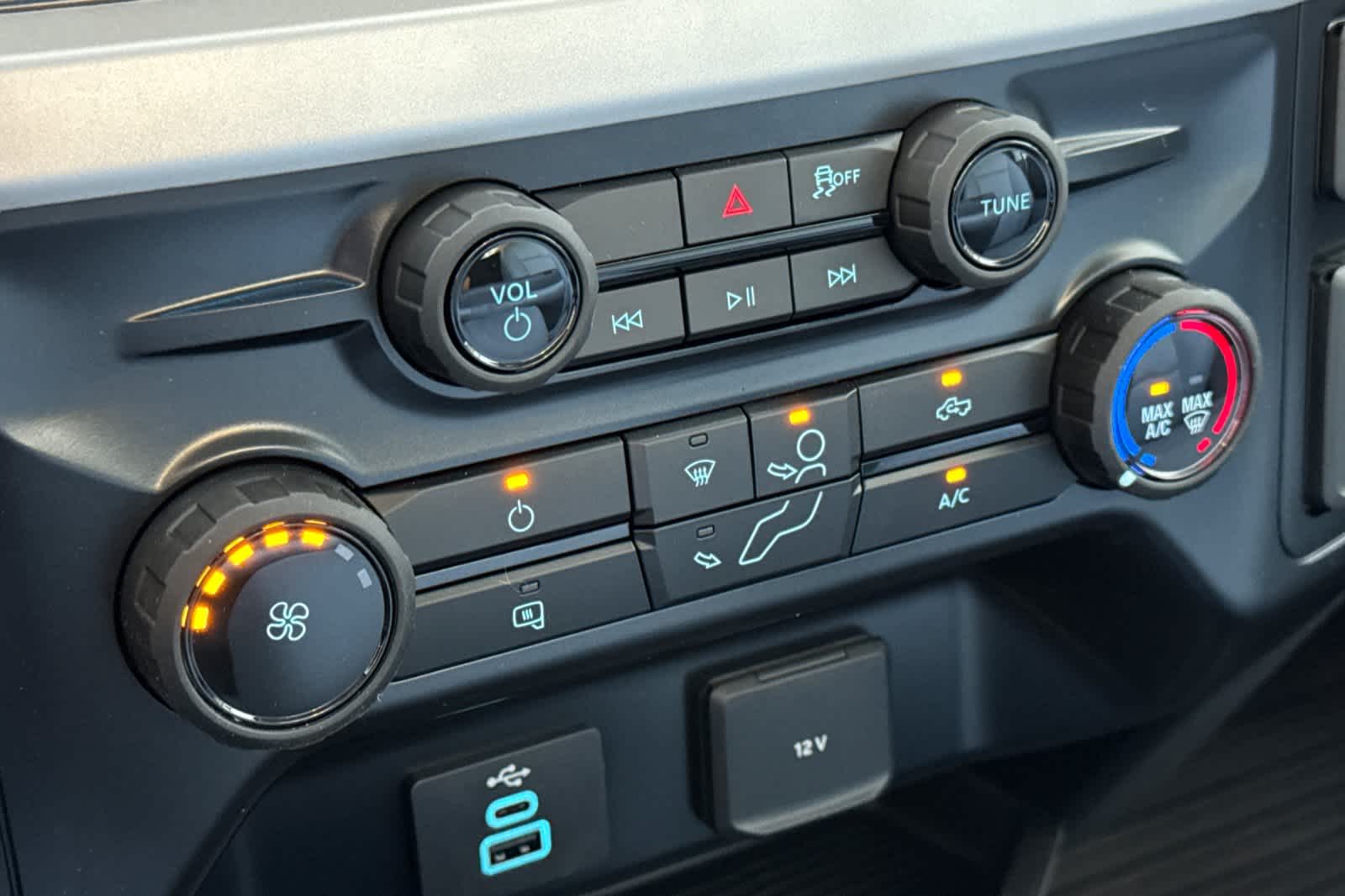 Thumbnail: 2026 Ford F-250 - 18