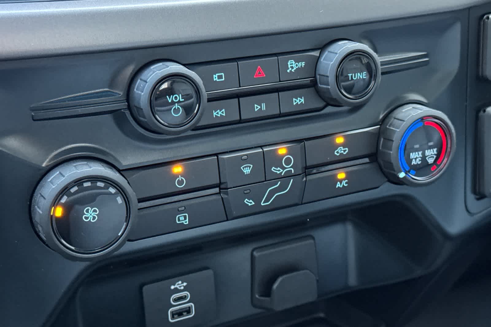 Thumbnail: 2025 Ford F-150 - 18