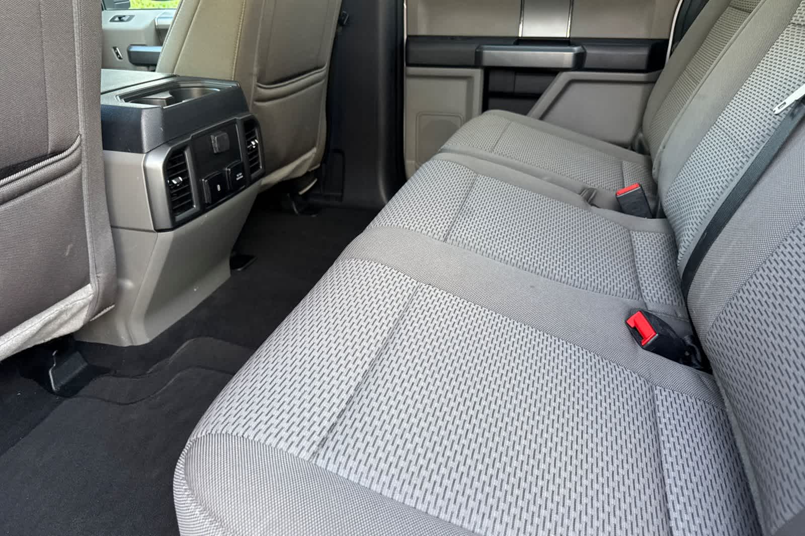 Thumbnail: 2022 Ford F-450 - 4