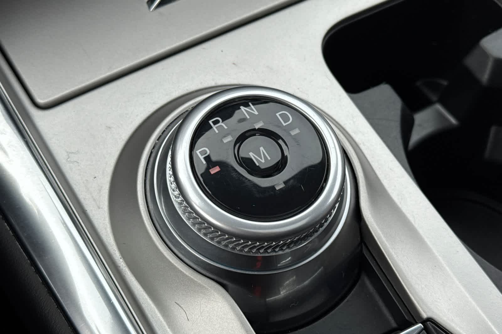 Thumbnail: 2022 Ford Explorer - 23