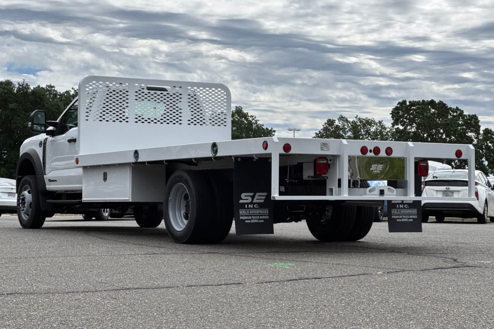 Thumbnail: 2026 Ford F-550 - 5
