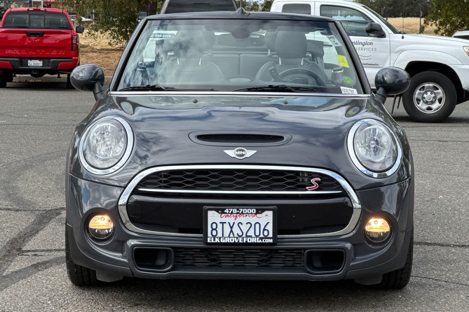 Thumbnail: 2017 MINI Cooper Convertible - 11