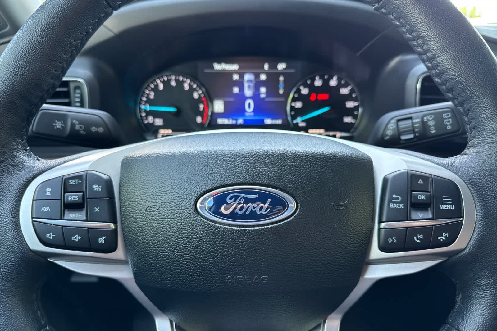 Thumbnail: 2024 Ford Explorer - 25