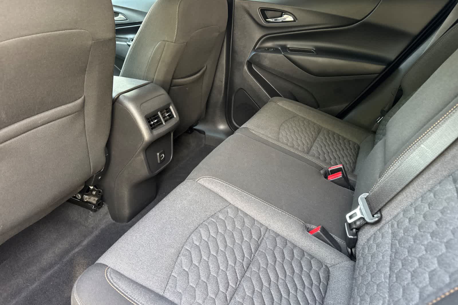 Thumbnail: 2020 Chevrolet Equinox - 4