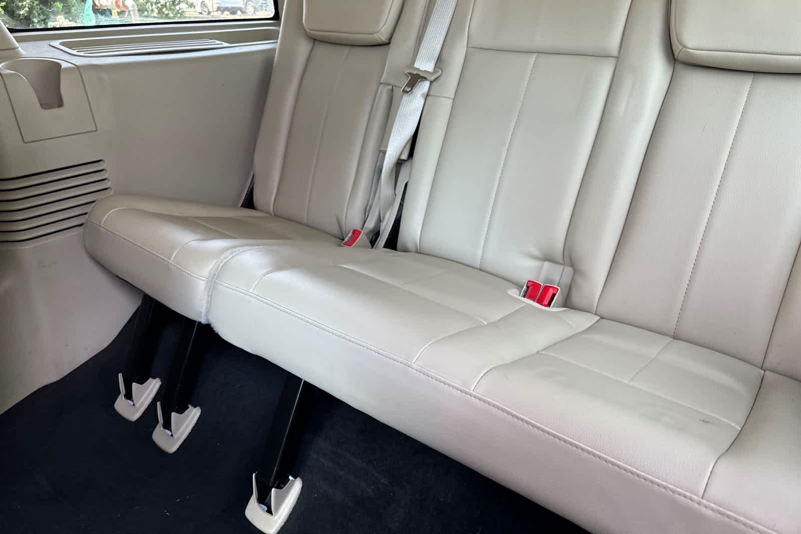 Thumbnail: 2016 Ford Expedition - 15