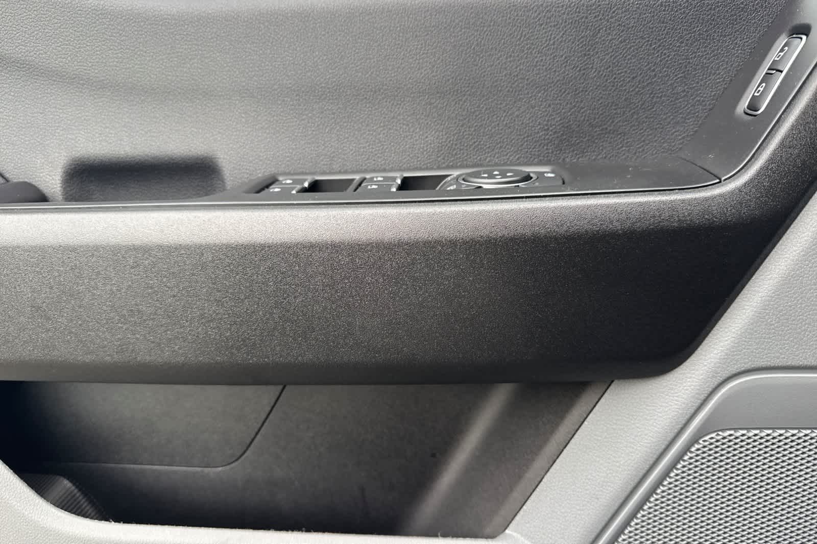 Thumbnail: 2024 Ford F-250 - 12