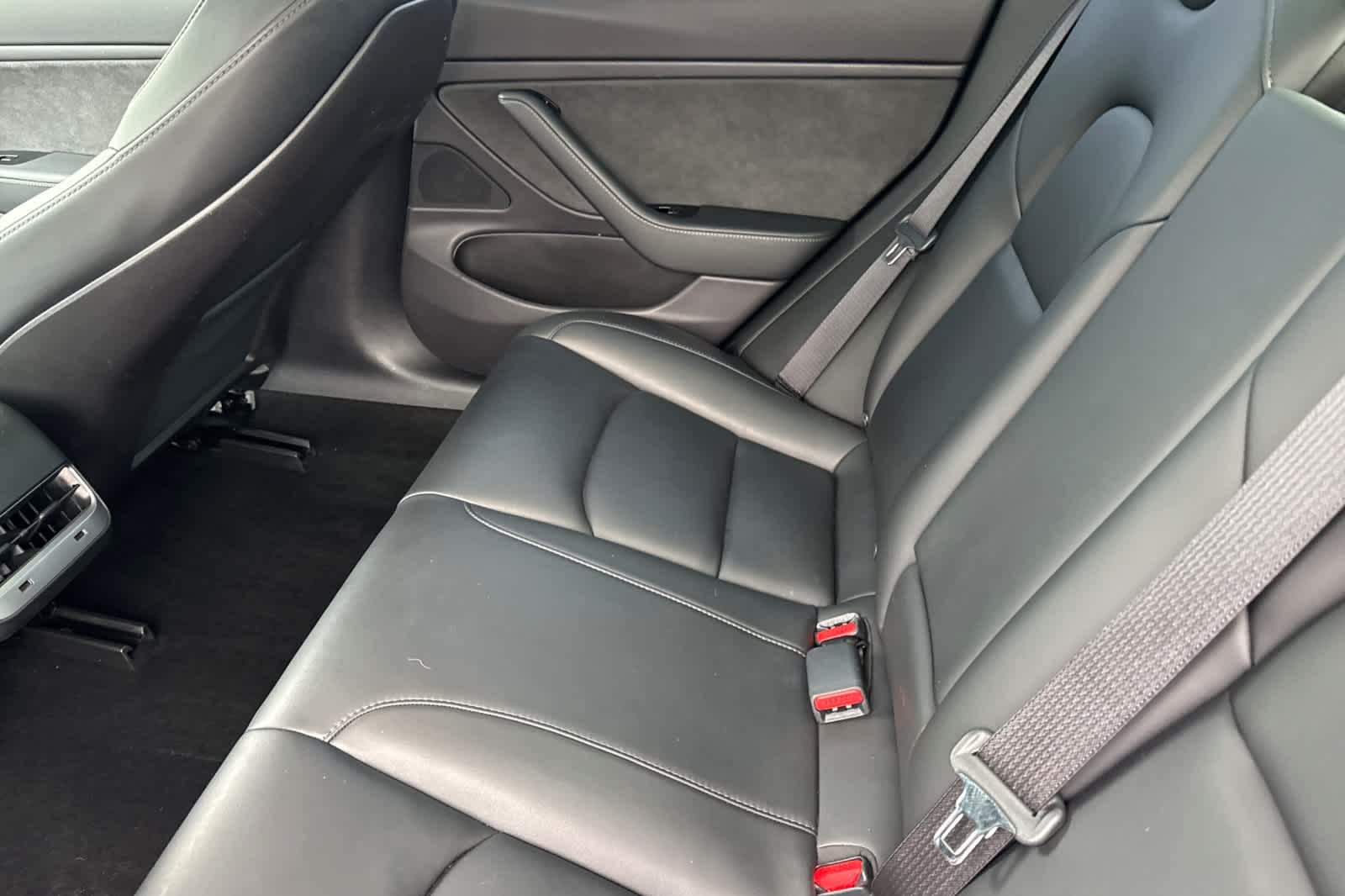 Thumbnail: 2019 Tesla Model 3 - 4