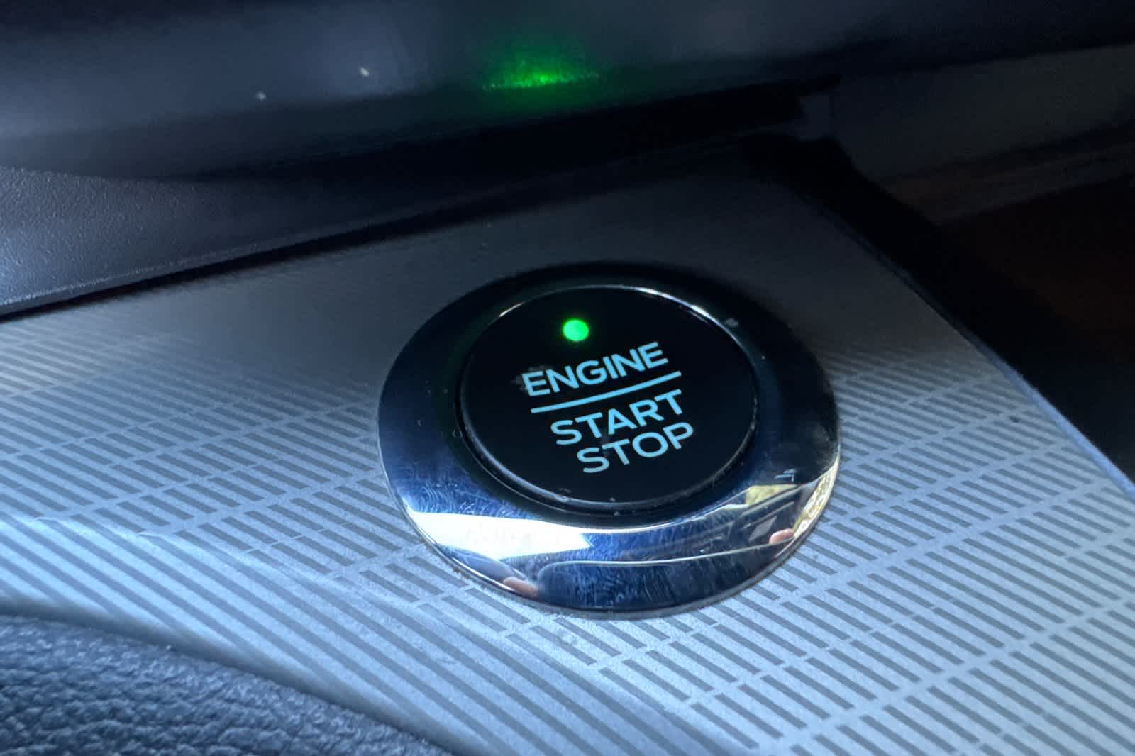 Thumbnail: 2020 Ford Explorer - 22