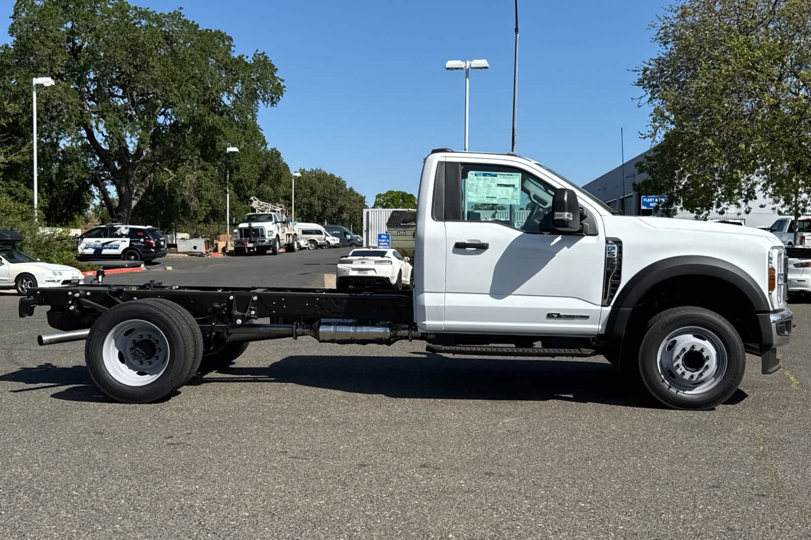 Thumbnail: 2025 Ford F-550 - 7