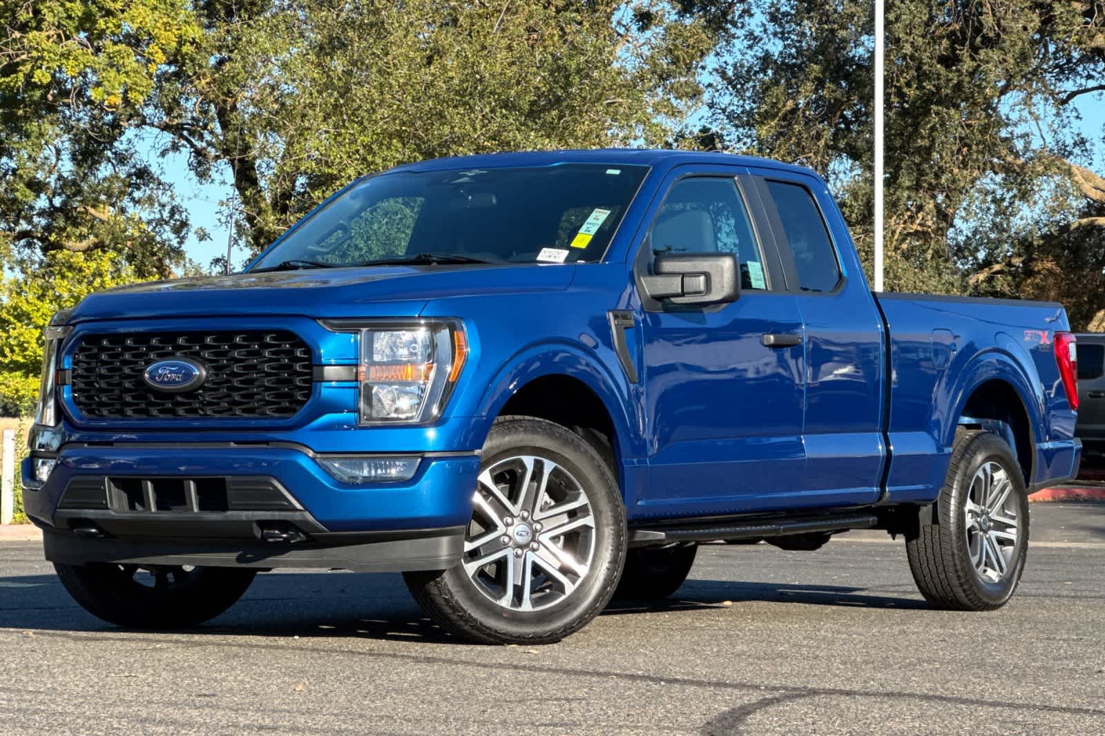 2023 Ford F-150 XL's photo
