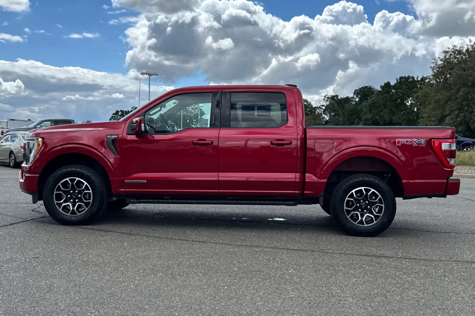2023 Ford F-150 XLT photo 4