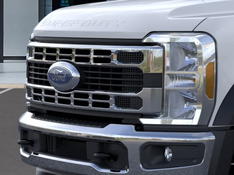 Thumbnail: 2026 Ford F-450 - 17