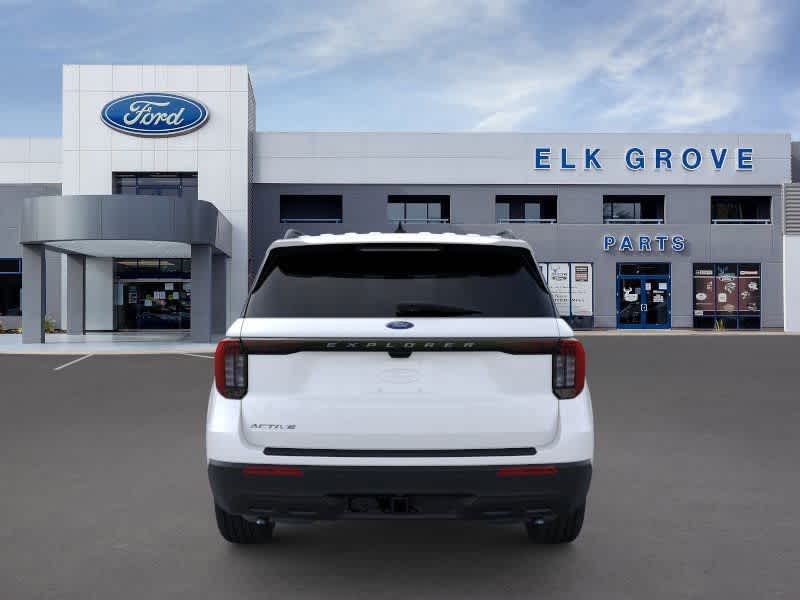 Thumbnail: 2026 Ford Explorer - 5