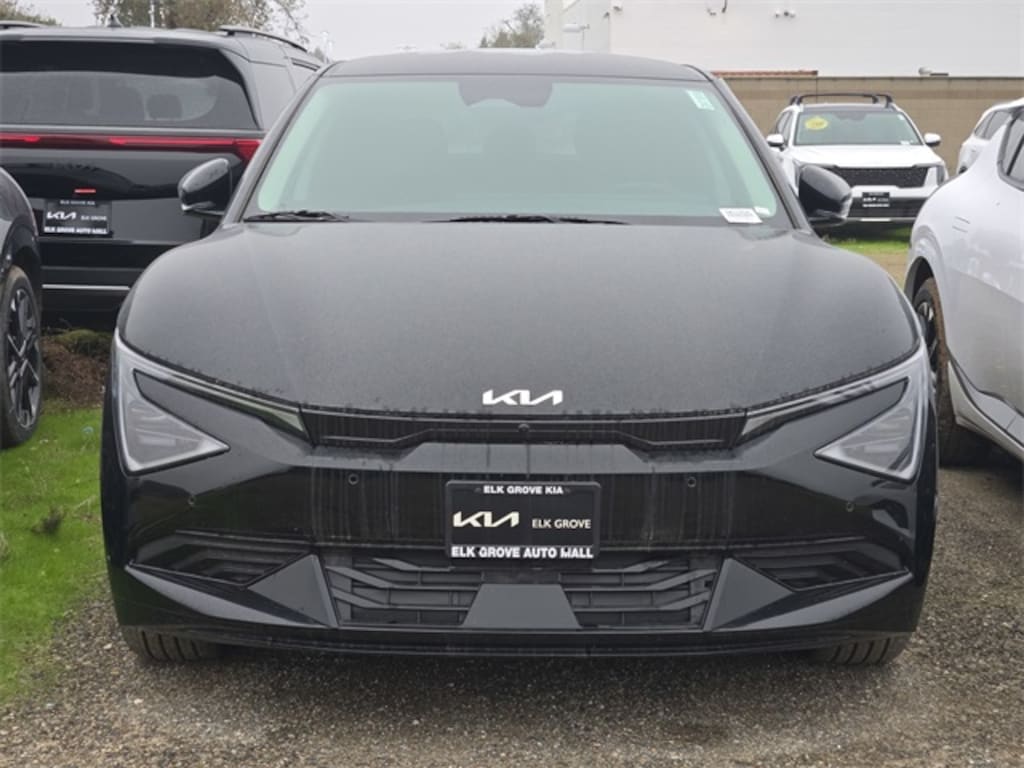 New 2025 Kia EV6 Wind SUV