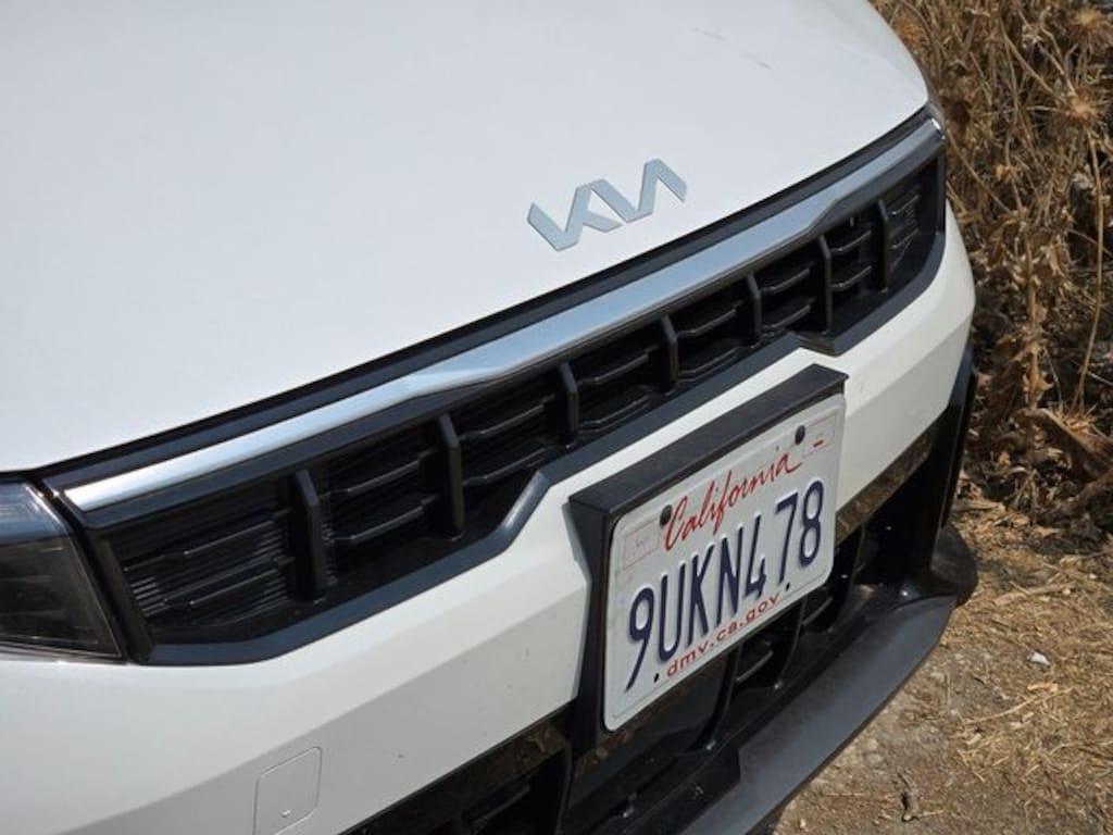 Certified 2025 Kia K4 GT-Line Sedan