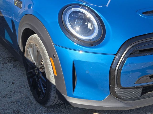 2023 MINI Electric Hardtop 2 Door Cooper Signature photo 4