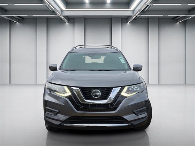 Used 2019 Nissan Rogue S with VIN 5N1AT2MT5KC798665 for sale in Elk Grove, CA