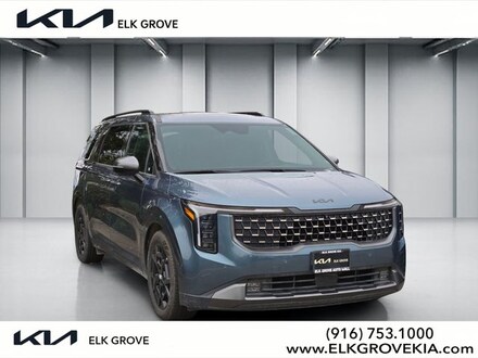 2025 Kia Carnival SX Van Passenger Van