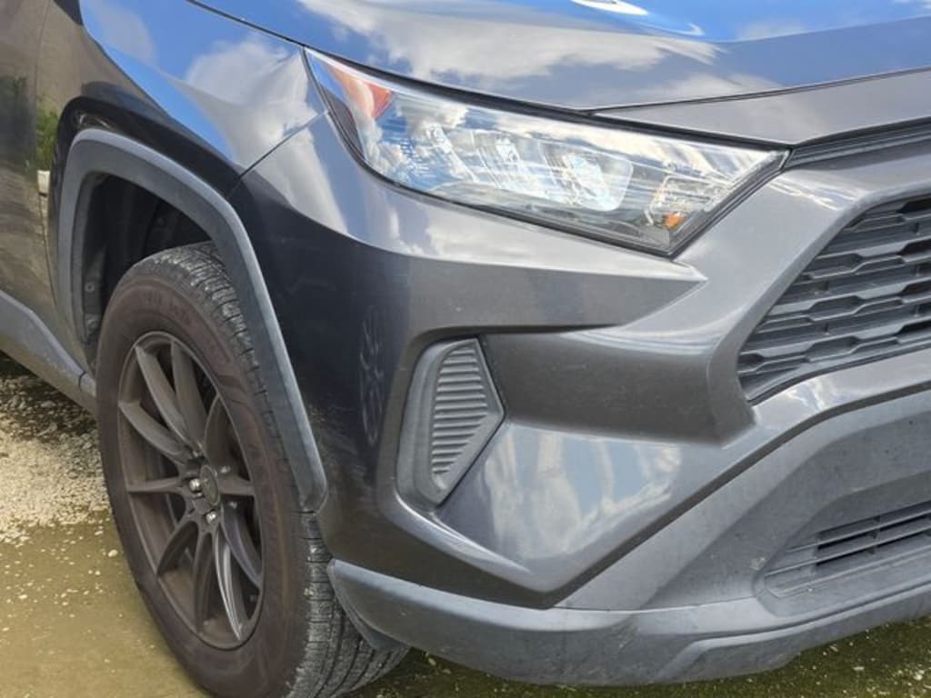 Used 2019 Toyota RAV4 LE SUV