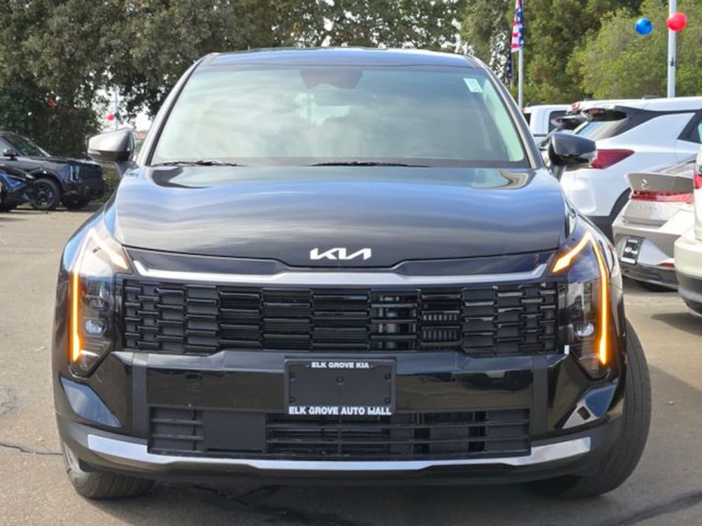 New 2027 Kia Sportage Hybrid S SUV