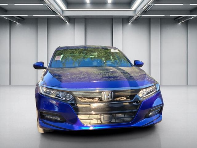 2018 Honda Accord Sport photo 2