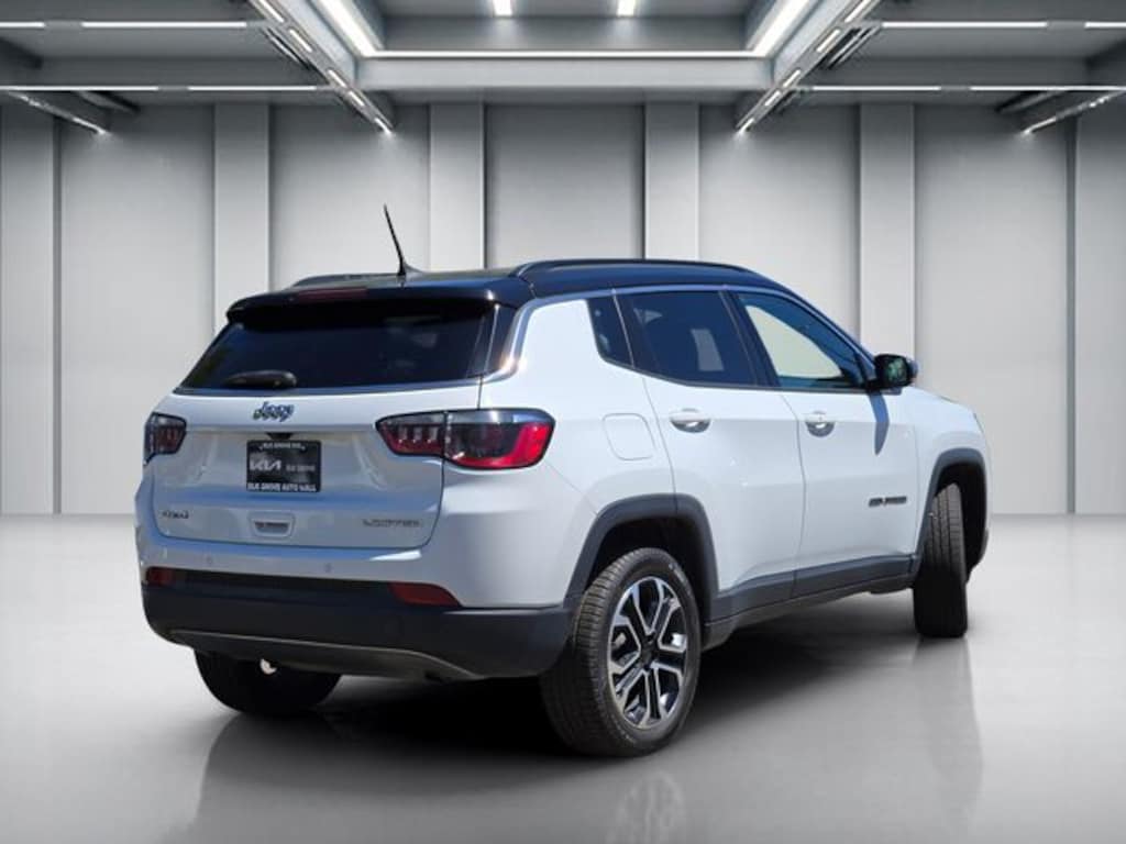 Used 2024 Jeep Compass Limited SUV