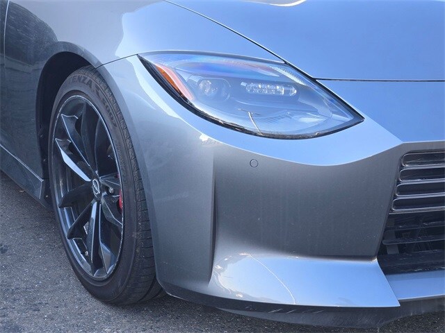 2025 Nissan Z Performance photo 4