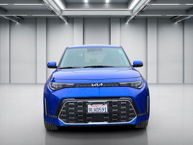 2024 Kia Soul GT-Line photo 2