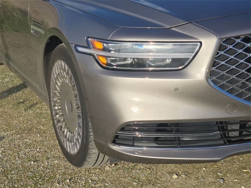 Used 2021 Genesis G90 Sedan