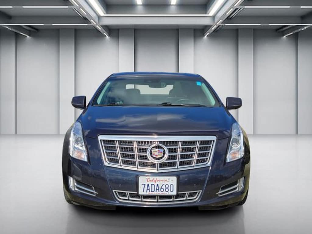 Used 2013 CADILLAC XTS Premium AWD Sedan