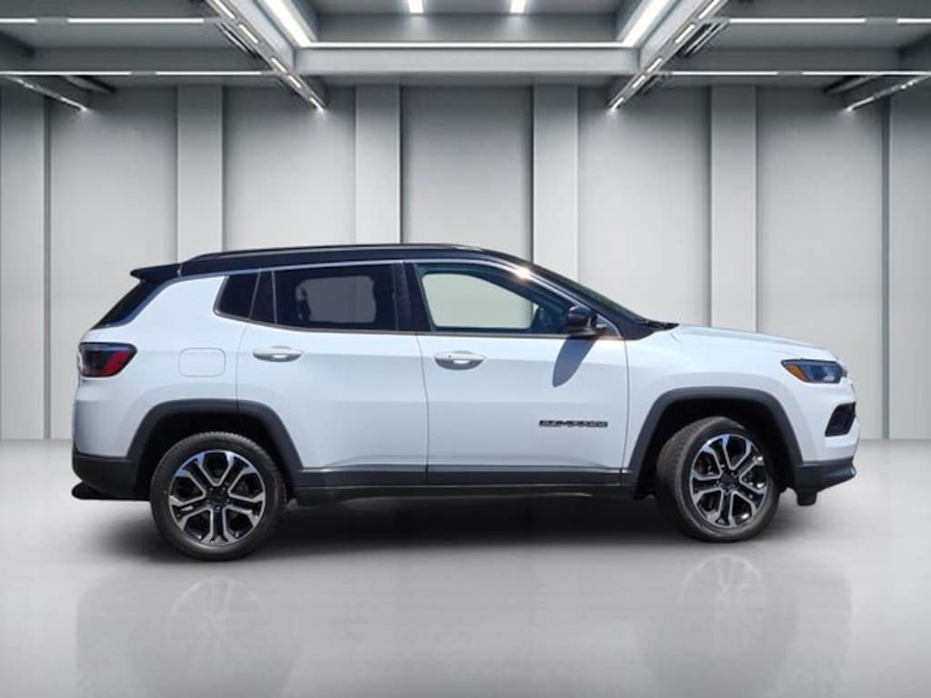 Used 2024 Jeep Compass Limited SUV