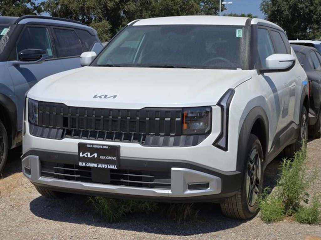 New 2027 Kia Seltos LX SUV