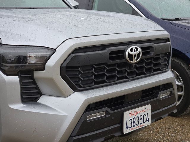 2024 Toyota Tacoma TRD Off Road photo 5