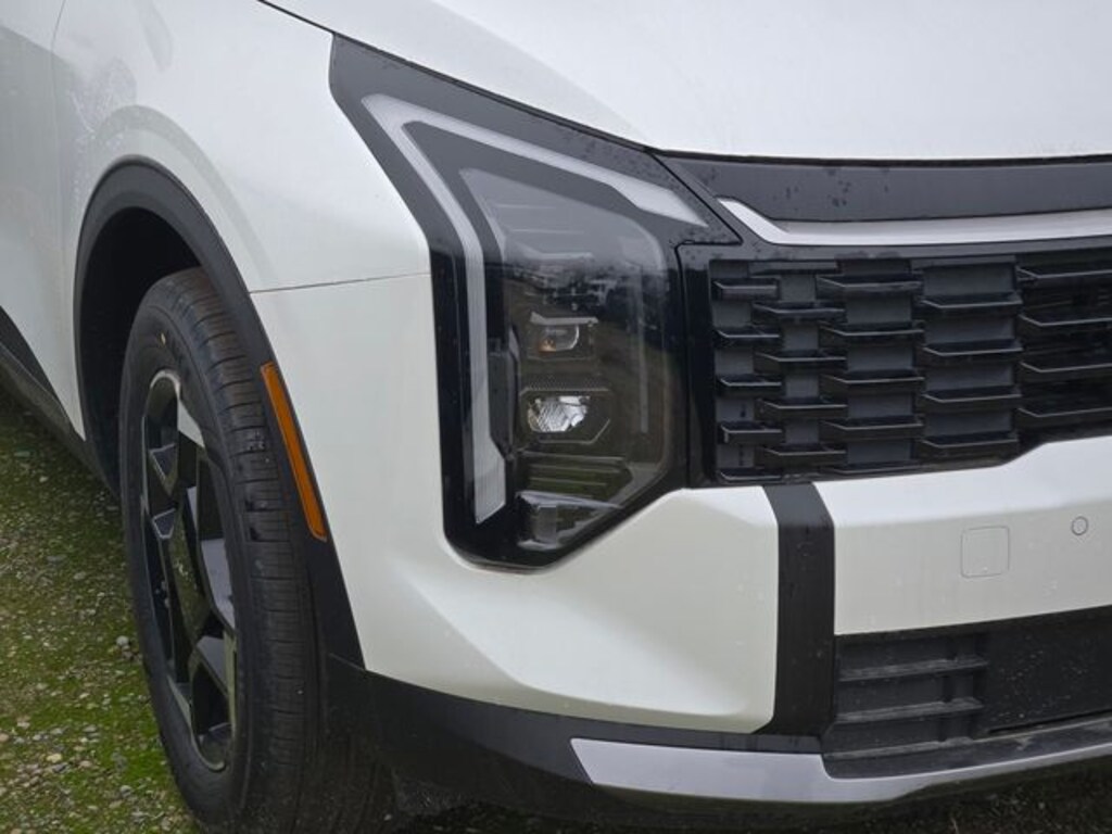 New 2026 Kia Sportage Hybrid EX SUV