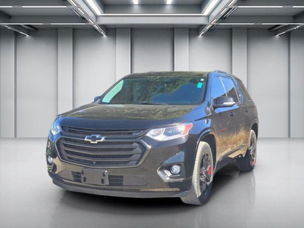 Used 2021 Chevrolet Traverse Premier SUV