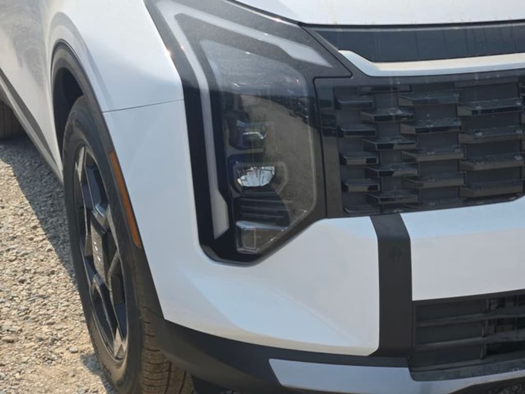 New 2026 Kia Sportage EX SUV