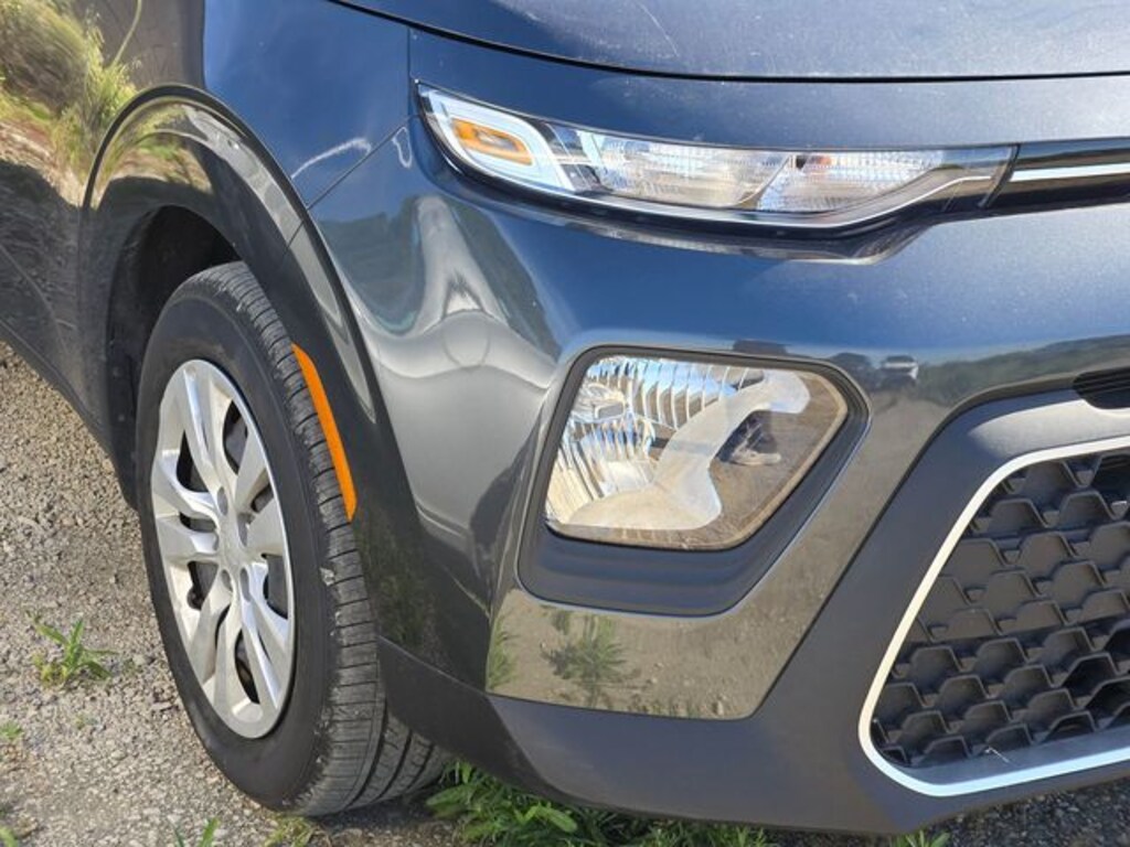 Certified 2022 Kia Soul LX Hatchback