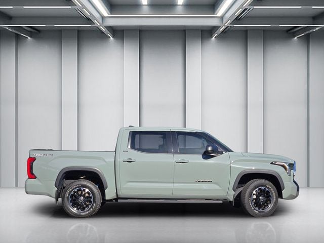 2023 Toyota Tundra SR5 3.5L V6 photo 3