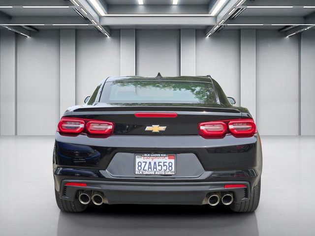 2021 Chevrolet Camaro photo 5