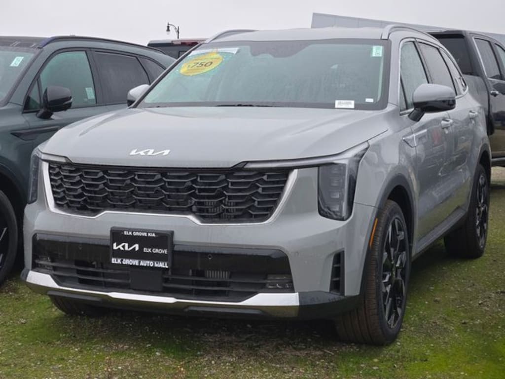 New 2025 Kia Sorento EX SUV