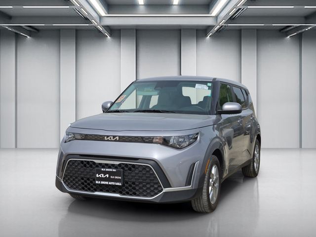 2025 Kia Soul photo 3