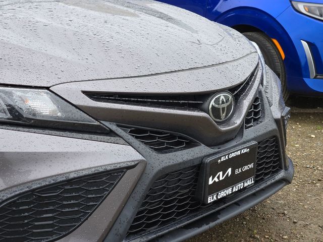2023 Toyota Camry SE photo 5