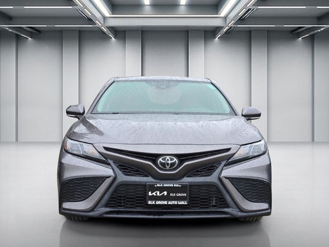 2023 Toyota Camry SE photo 2