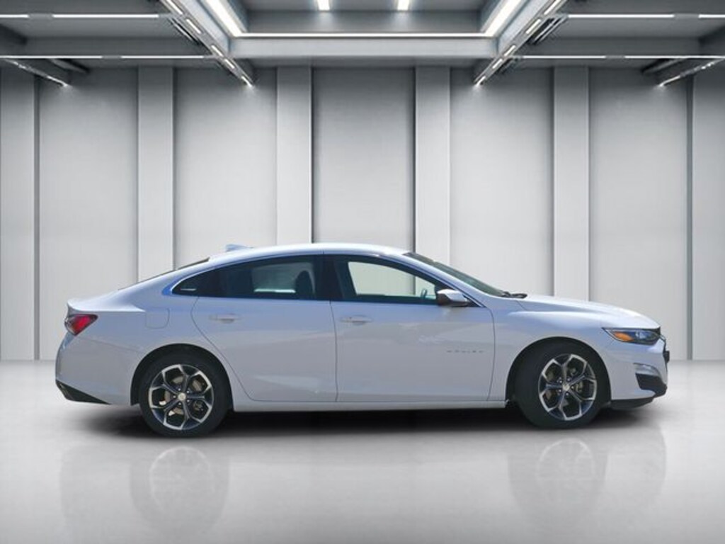 Used 2021 Chevrolet Malibu LT Sedan