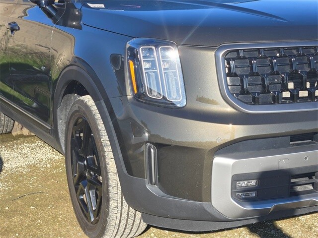 2023 Kia Telluride X-Line photo 3