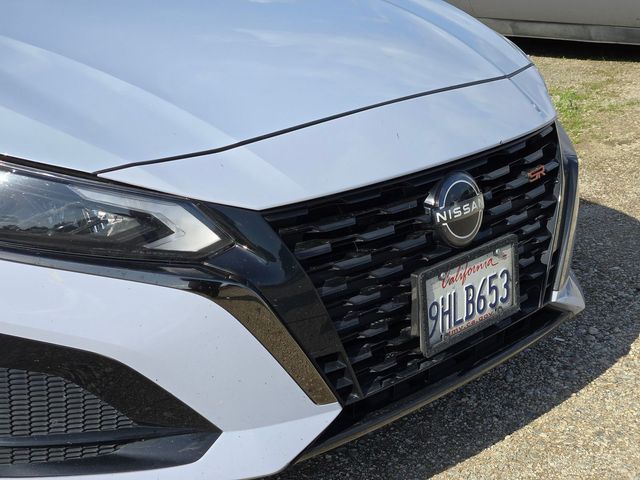 2023 Nissan Altima 2.5 SR photo 5