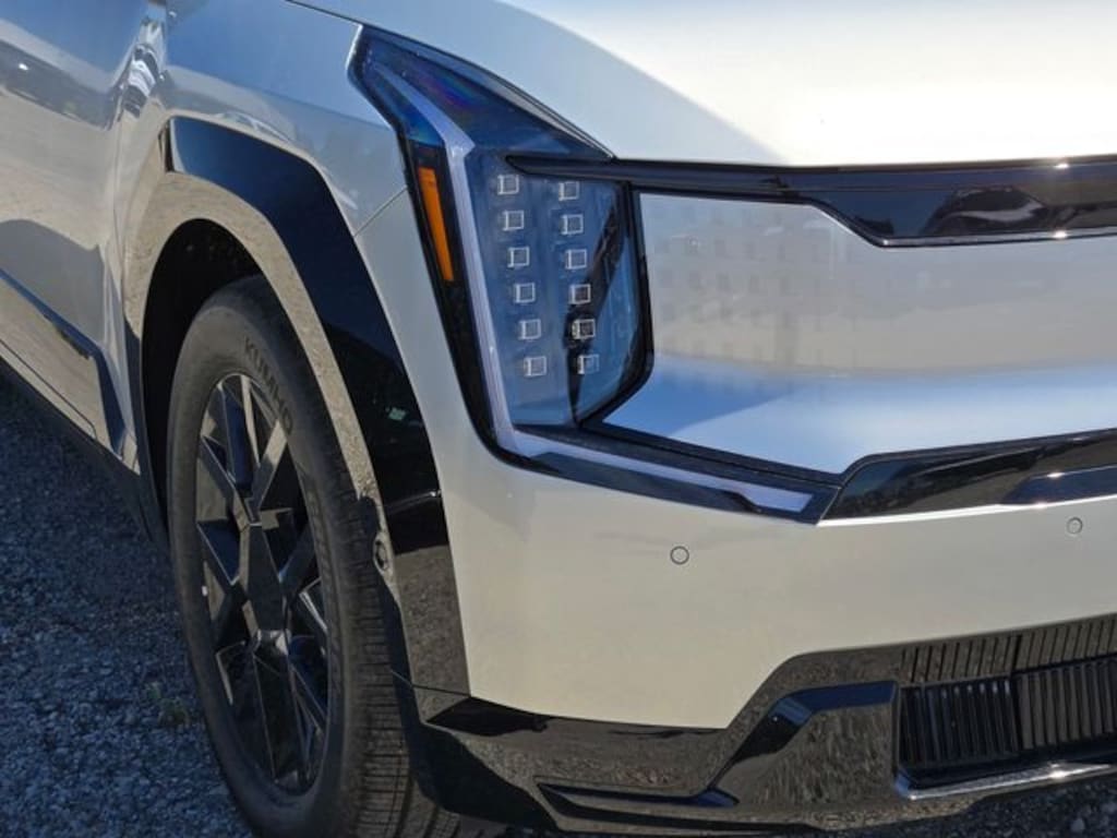 New 2026 Kia EV9 Land SUV