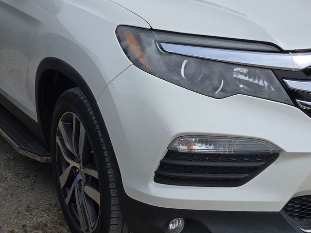 2018 Honda Pilot Elite AWD photo 4